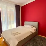 Digital Nomad Friendly Super Fast Internet * Аланія