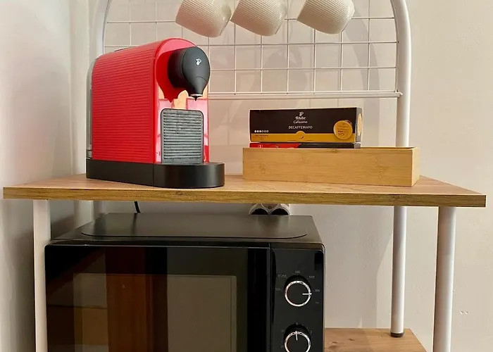 Digital Nomad Friendly Super Fast Internet Аланія