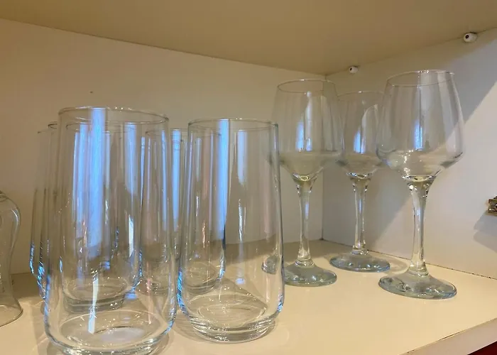 Digital Nomad Friendly Super Fast Internet Апартаменти